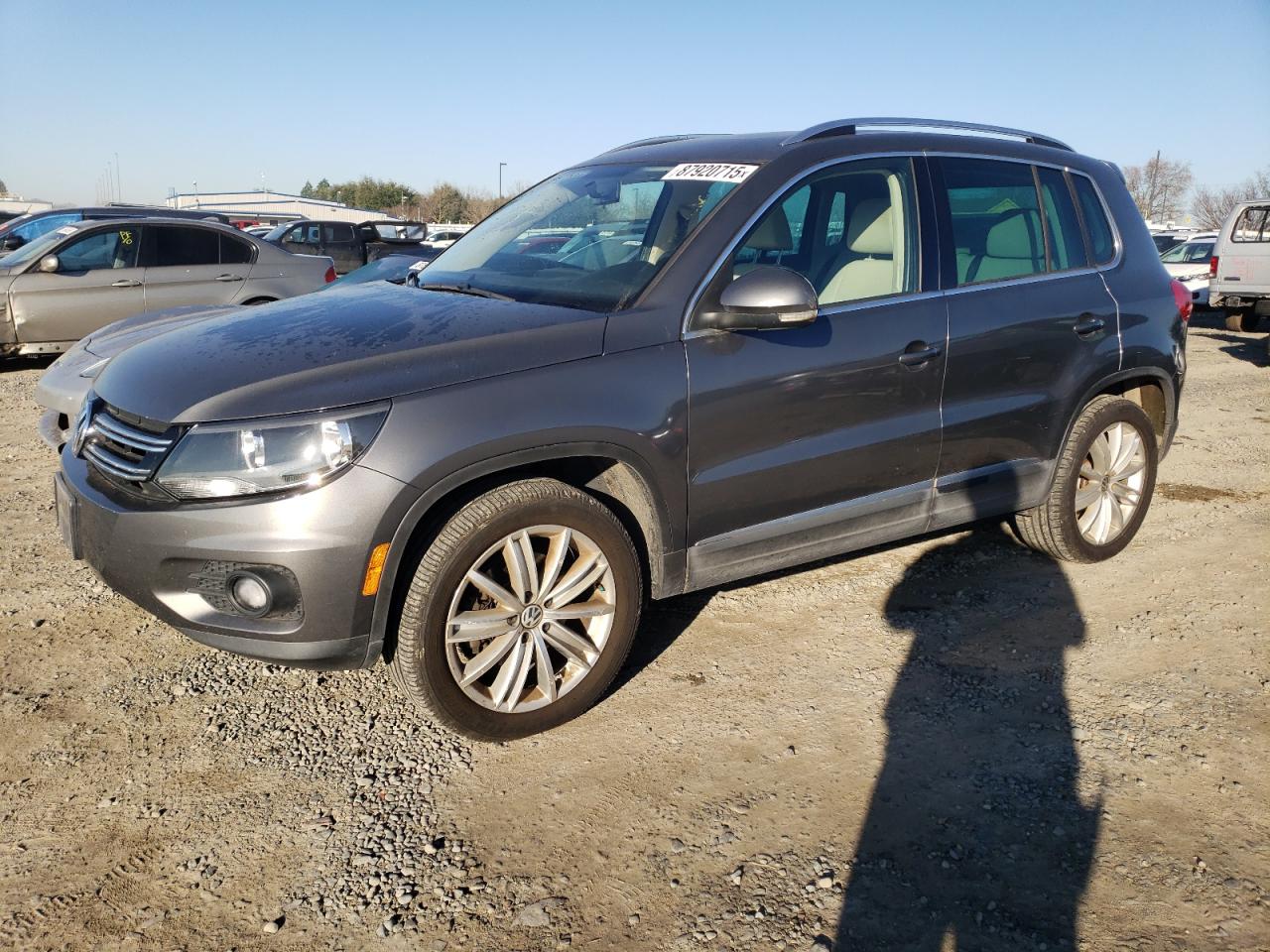 VIN WVGBV3AXXDW609831 2013 VOLKSWAGEN TIGUAN no.1