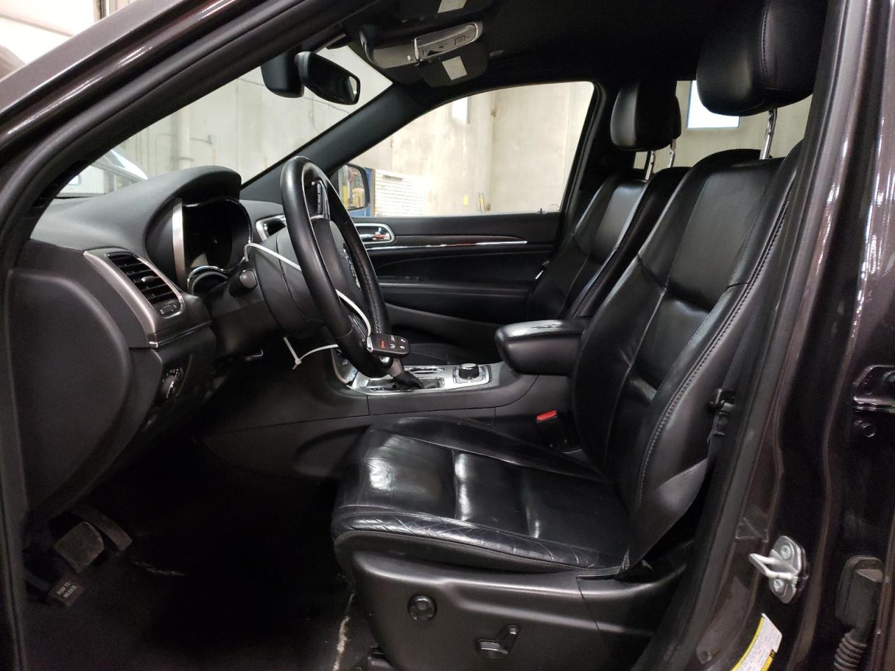 2018 Jeep Grand Cherokee - Image 7