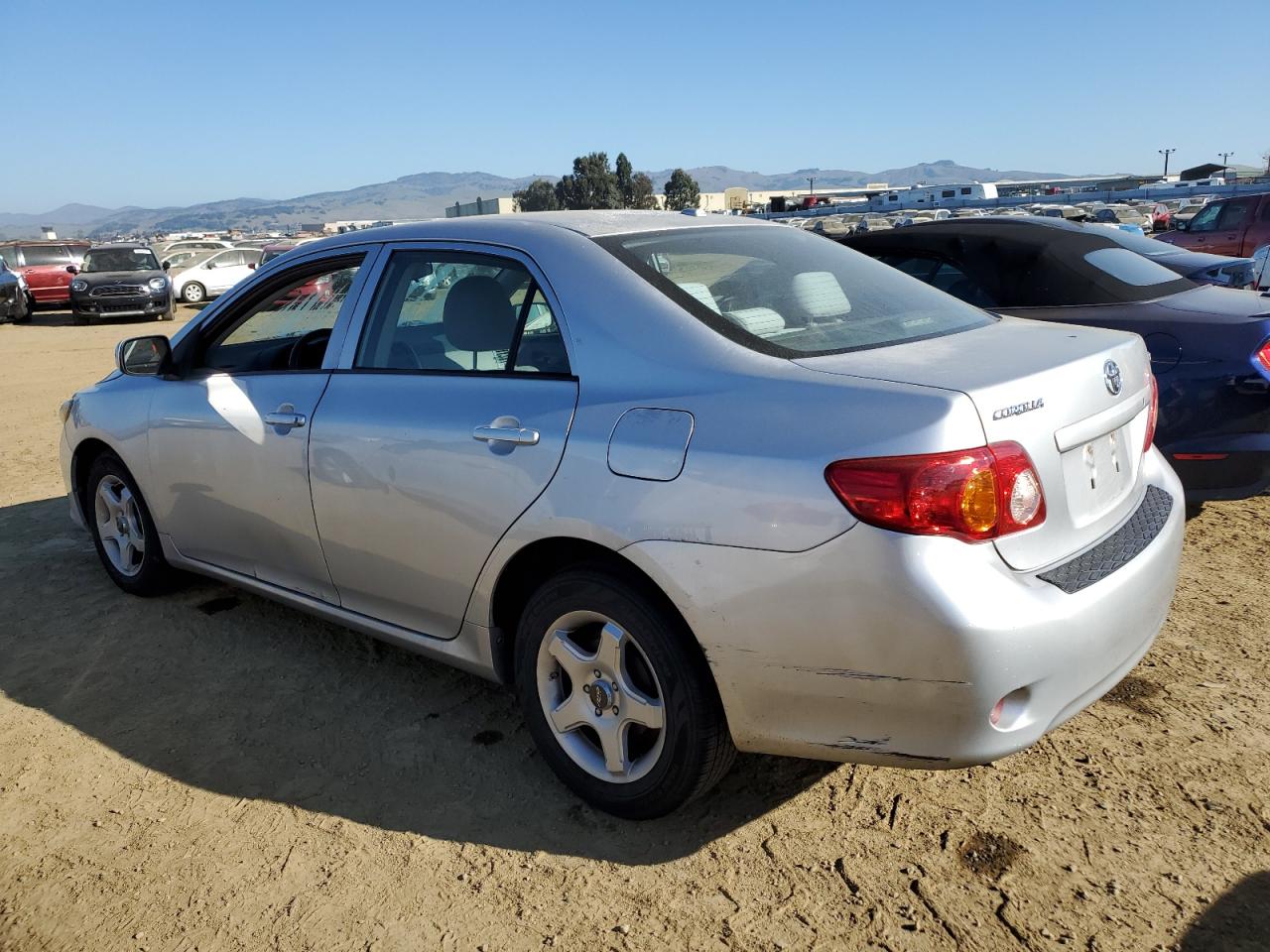 2009 Toyota Corolla - Image 2