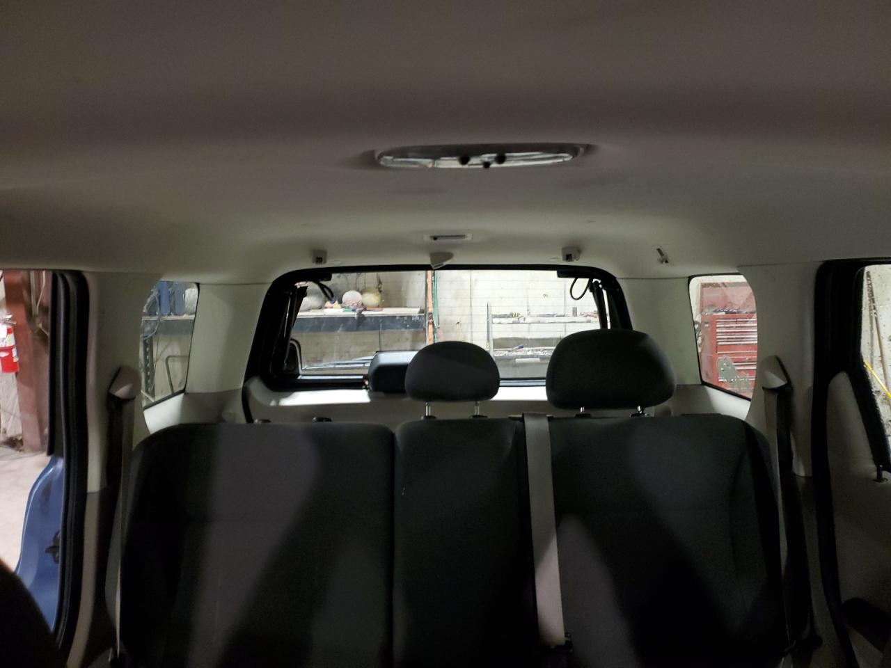 2009 Ford Escape - Image 10
