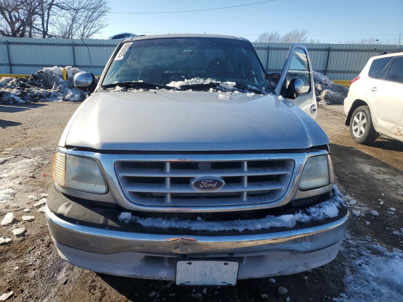 2001 Ford F-150 - Image 5