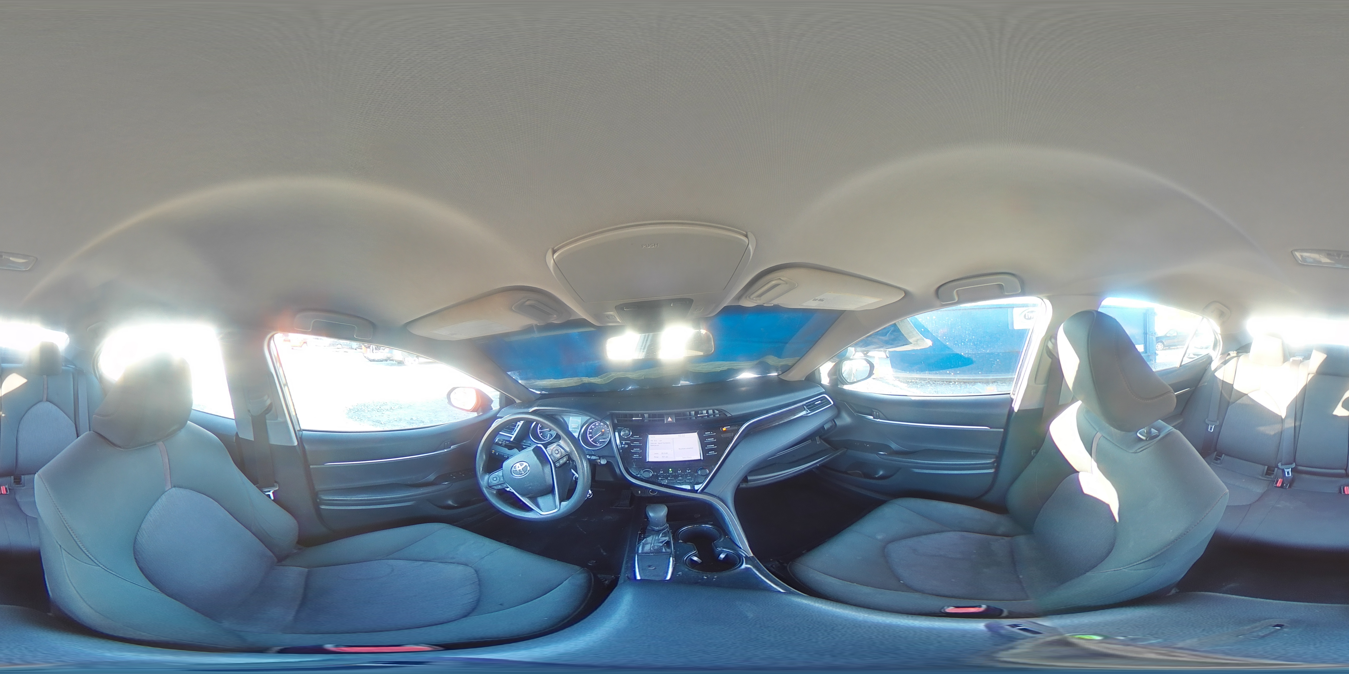 2018 Toyota Camry - Image 14