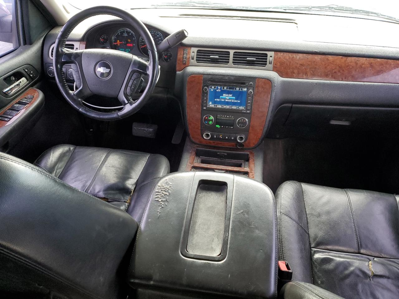 2008 Chevrolet Tahoe - Image 8