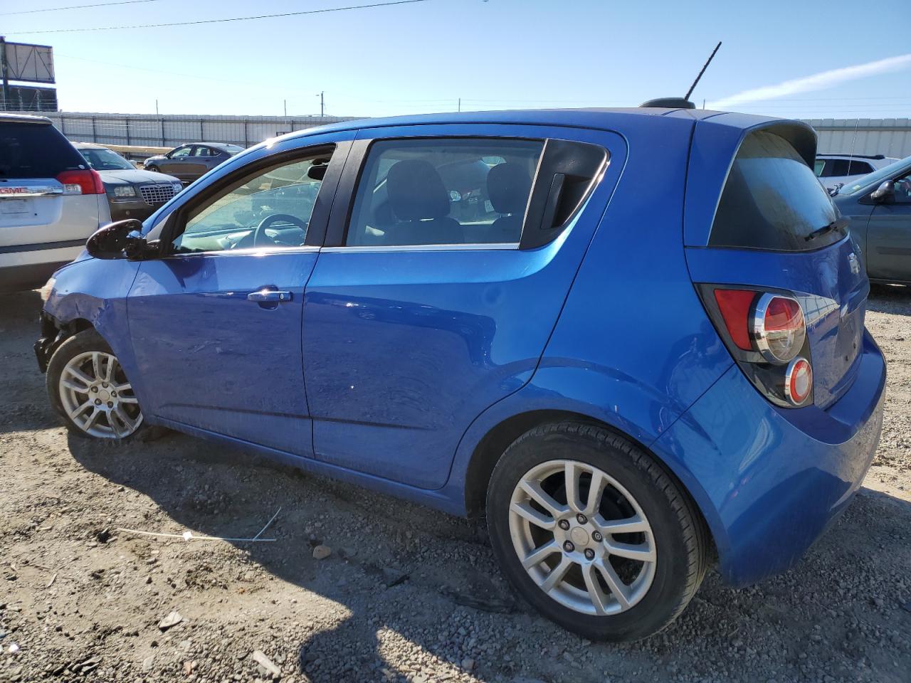 2016 Chevrolet Sonic - Image 2