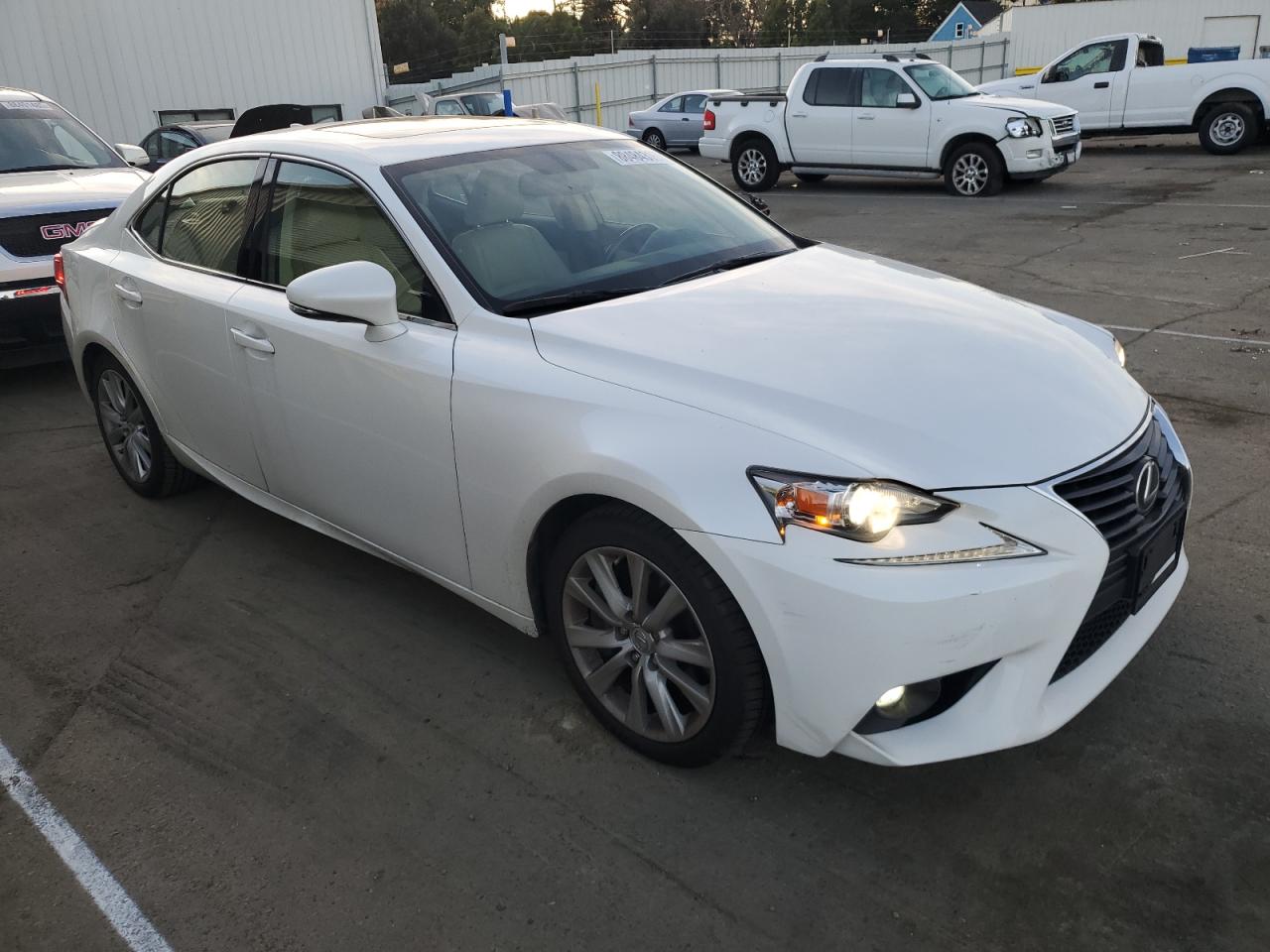 VIN JTHBA1D26G5036827 2016 LEXUS IS no.4