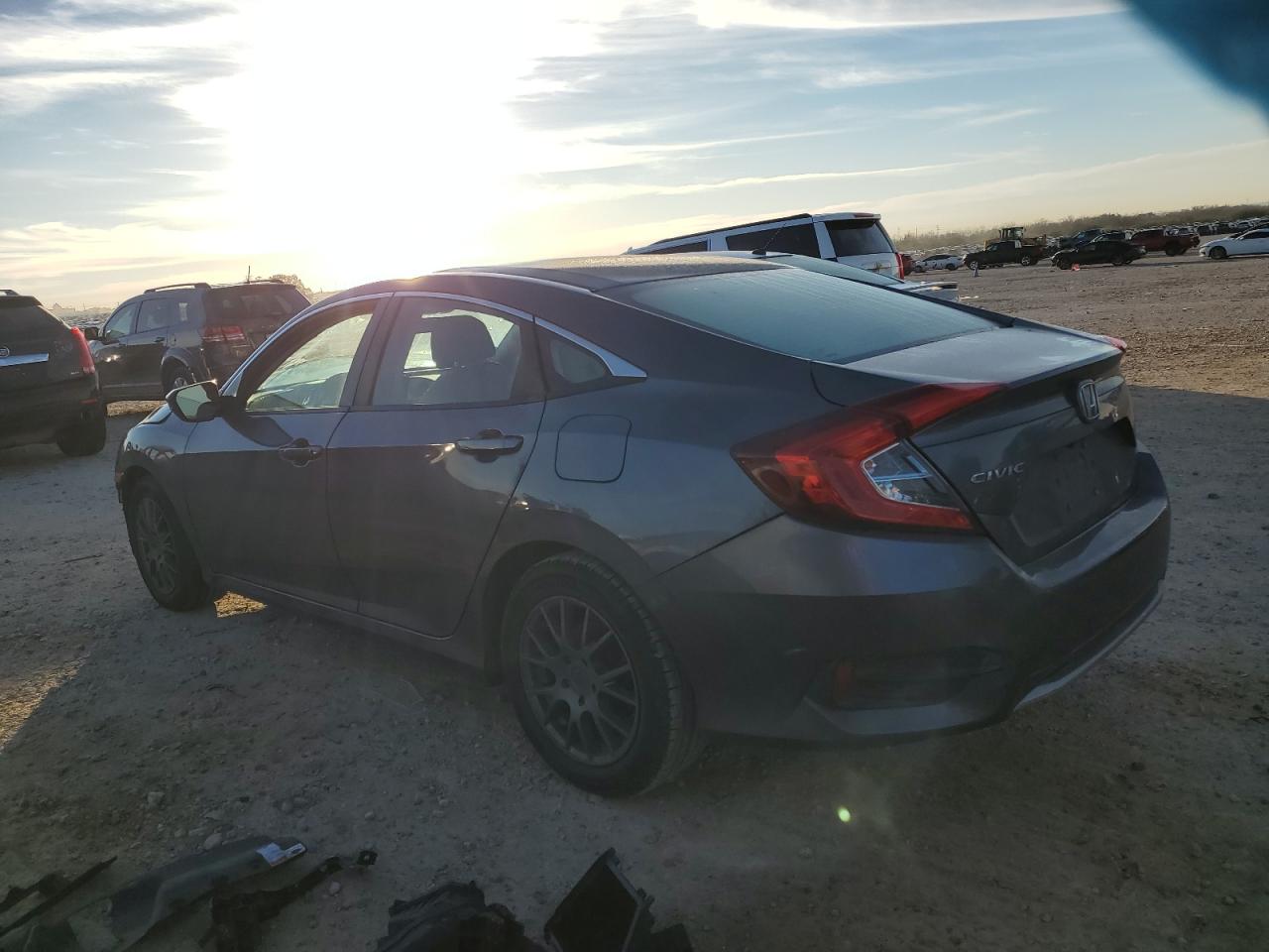 2019 Honda Civic - Image 2