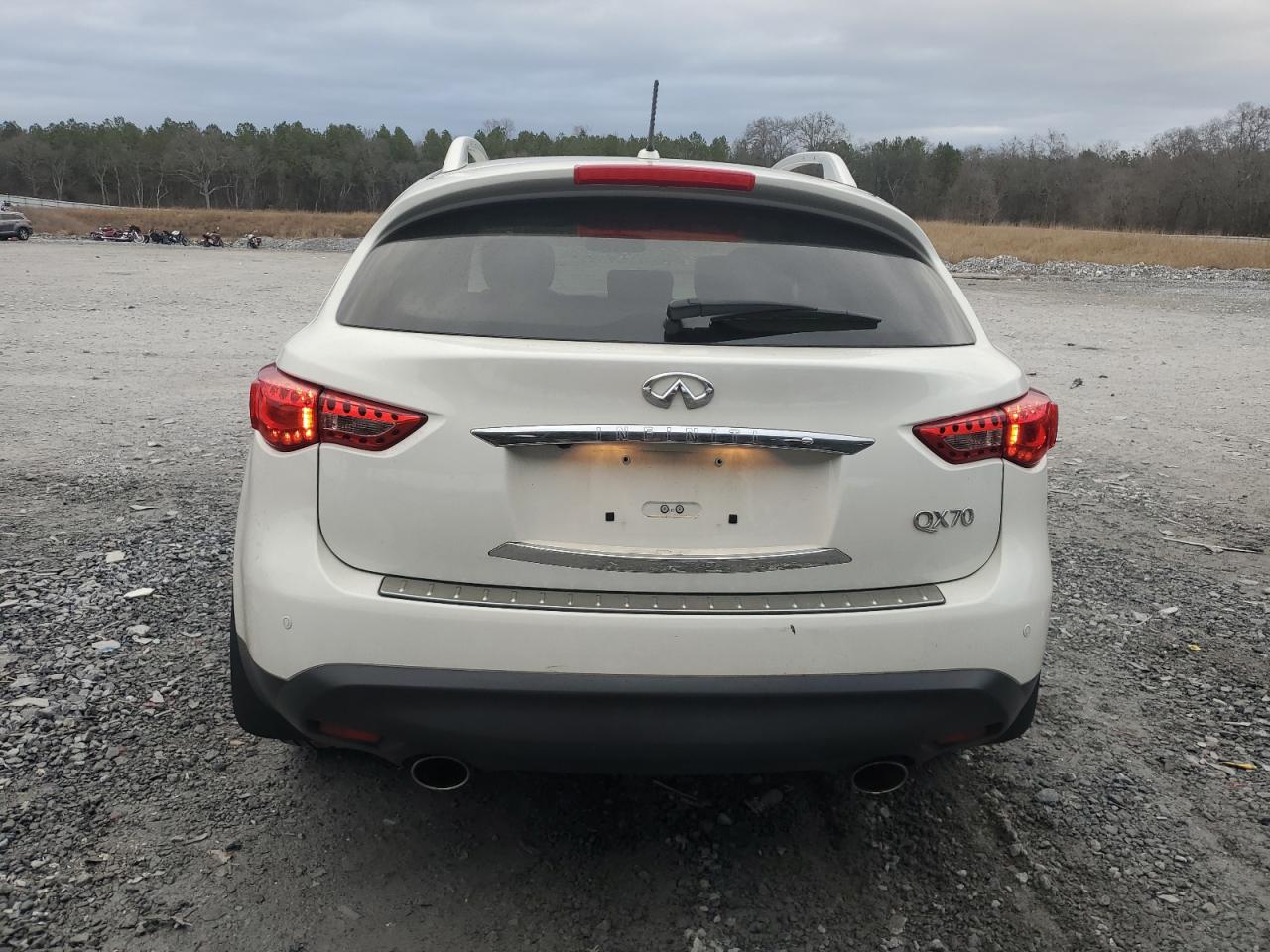 2016 Infiniti QX70 - Image 6