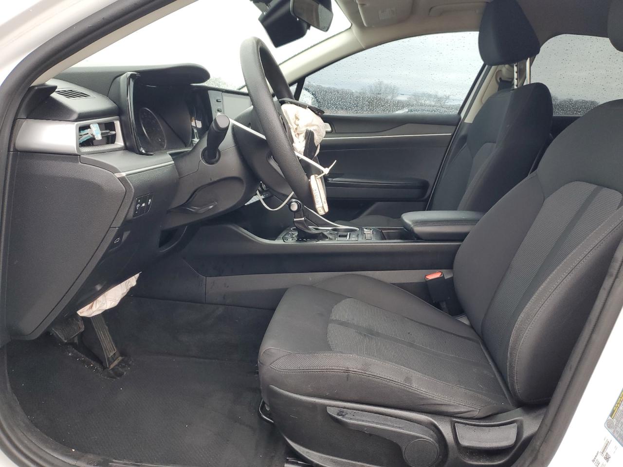 2021 Kia K5 - Image 7