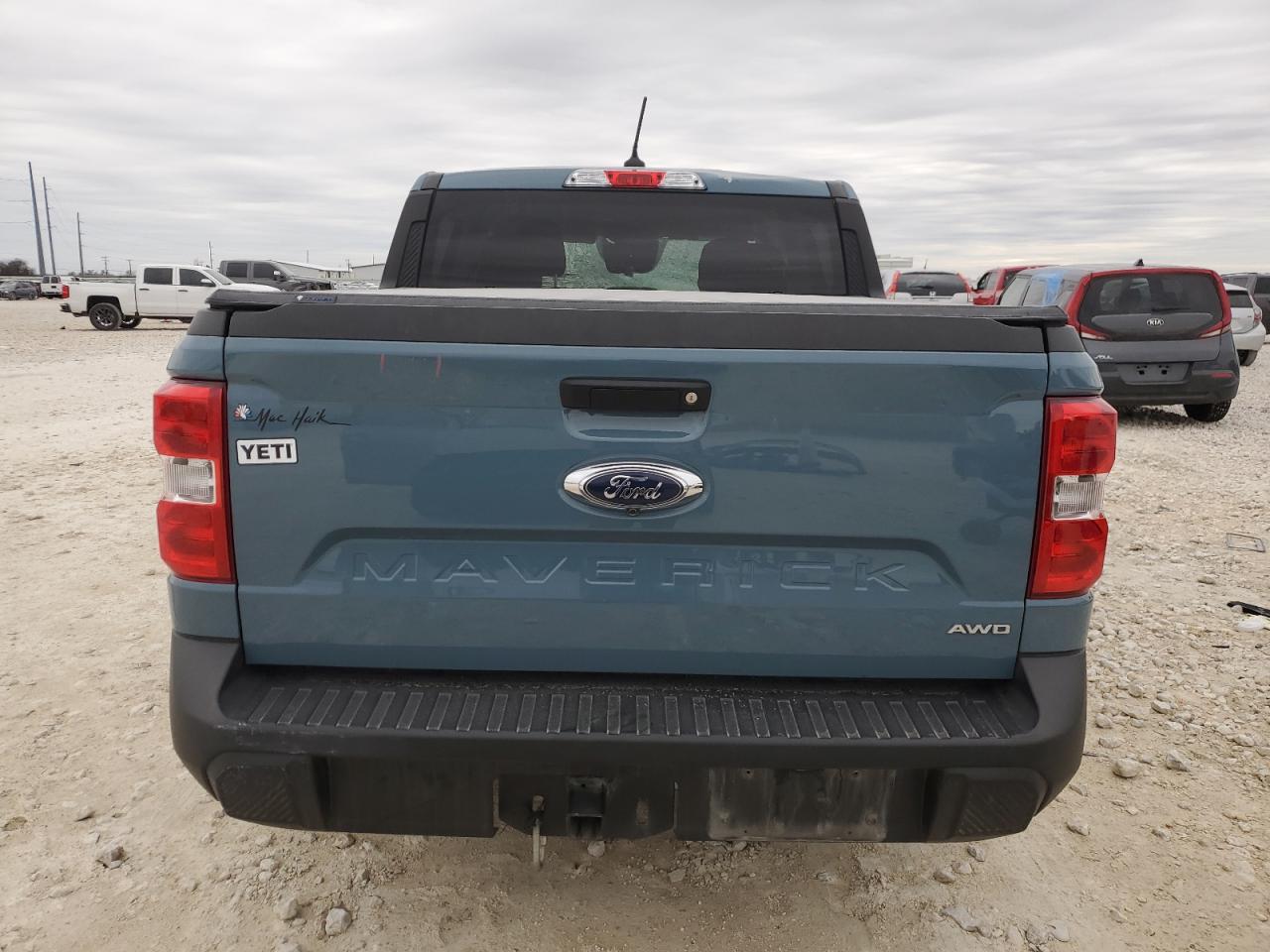 2022 Ford Maverick - Image 6