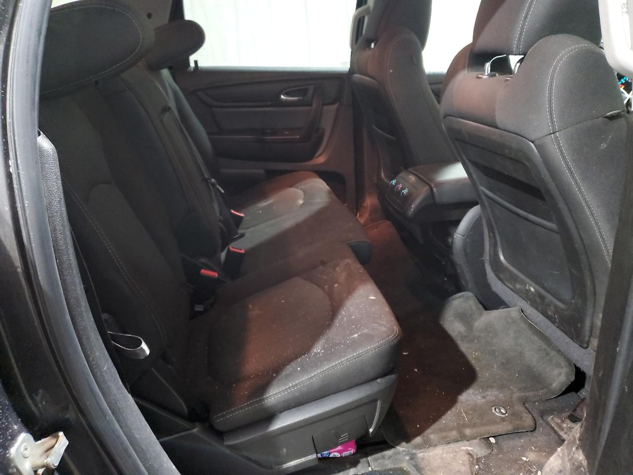 2017 Chevrolet Traverse - Image 11