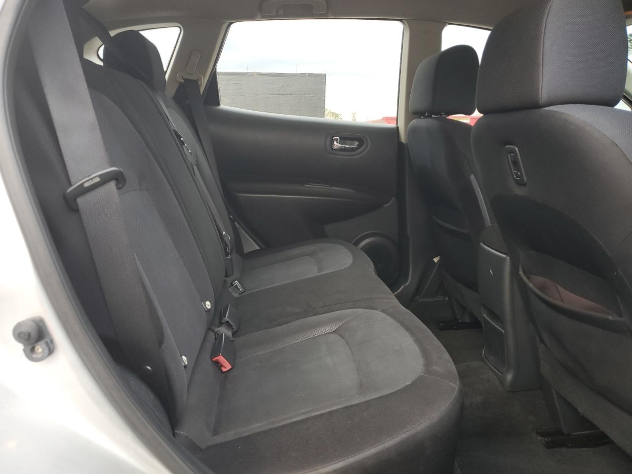 2013 Nissan Rogue - Image 11