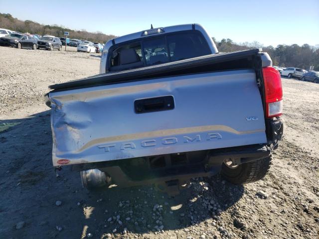  TOYOTA TACOMA 2017 Srebrny