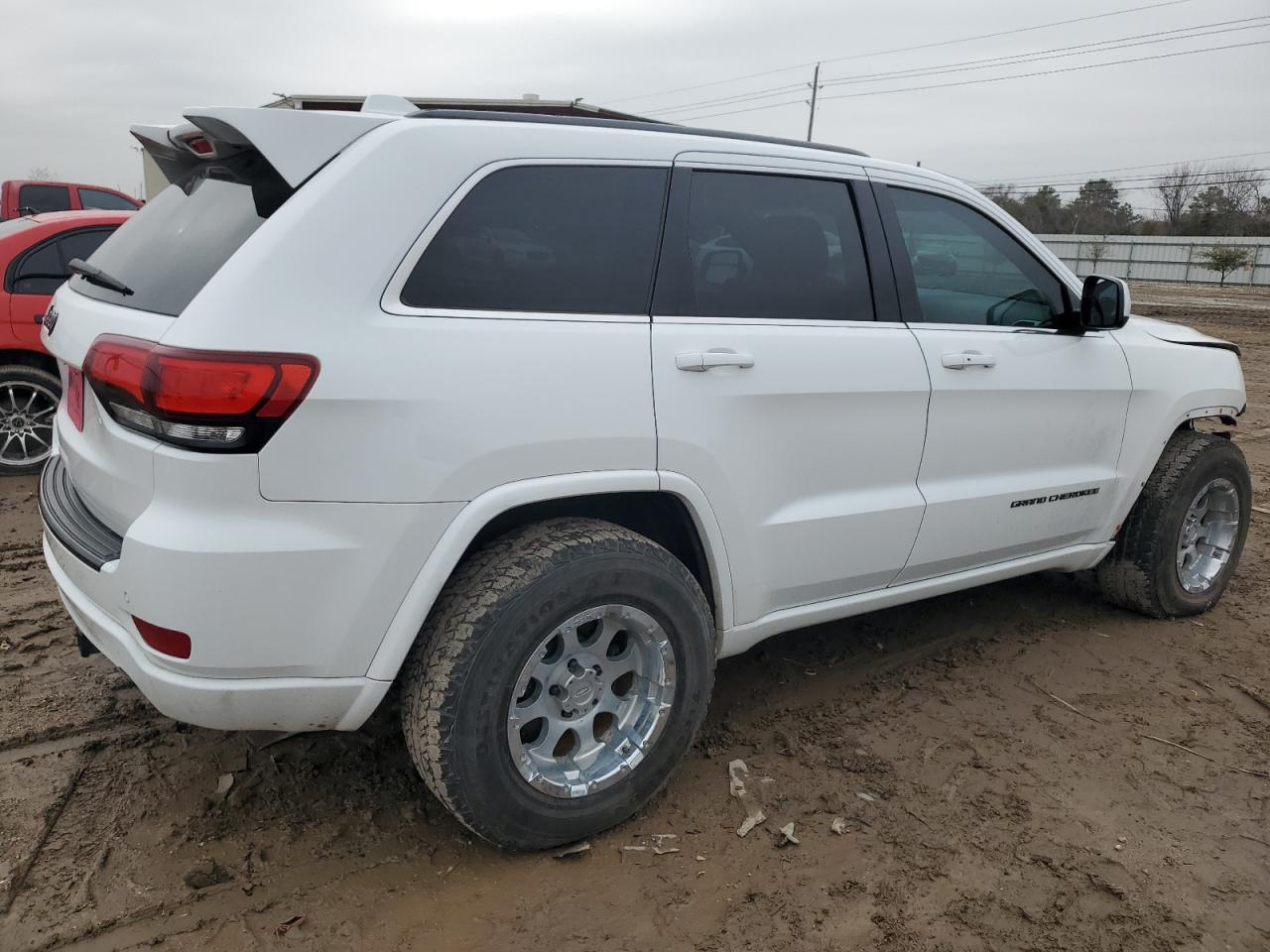 2015 Jeep Grand Cherokee - Image 3