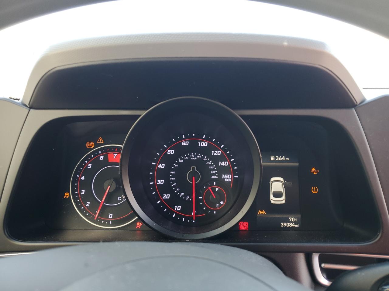 2022 Hyundai Elantra - Image 9