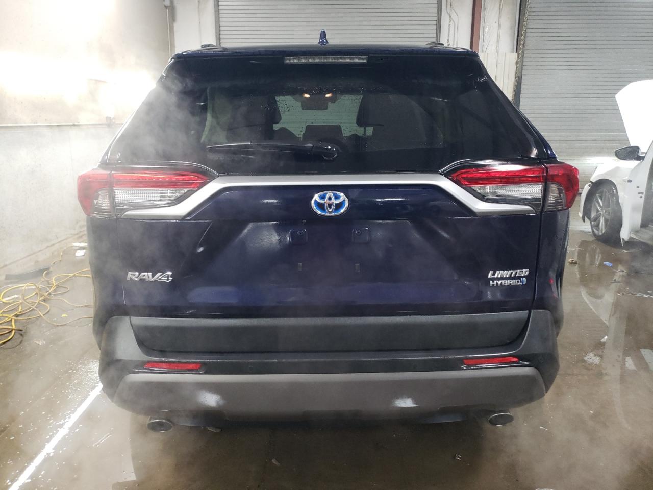 2019 Toyota RAV 4 - Image 6