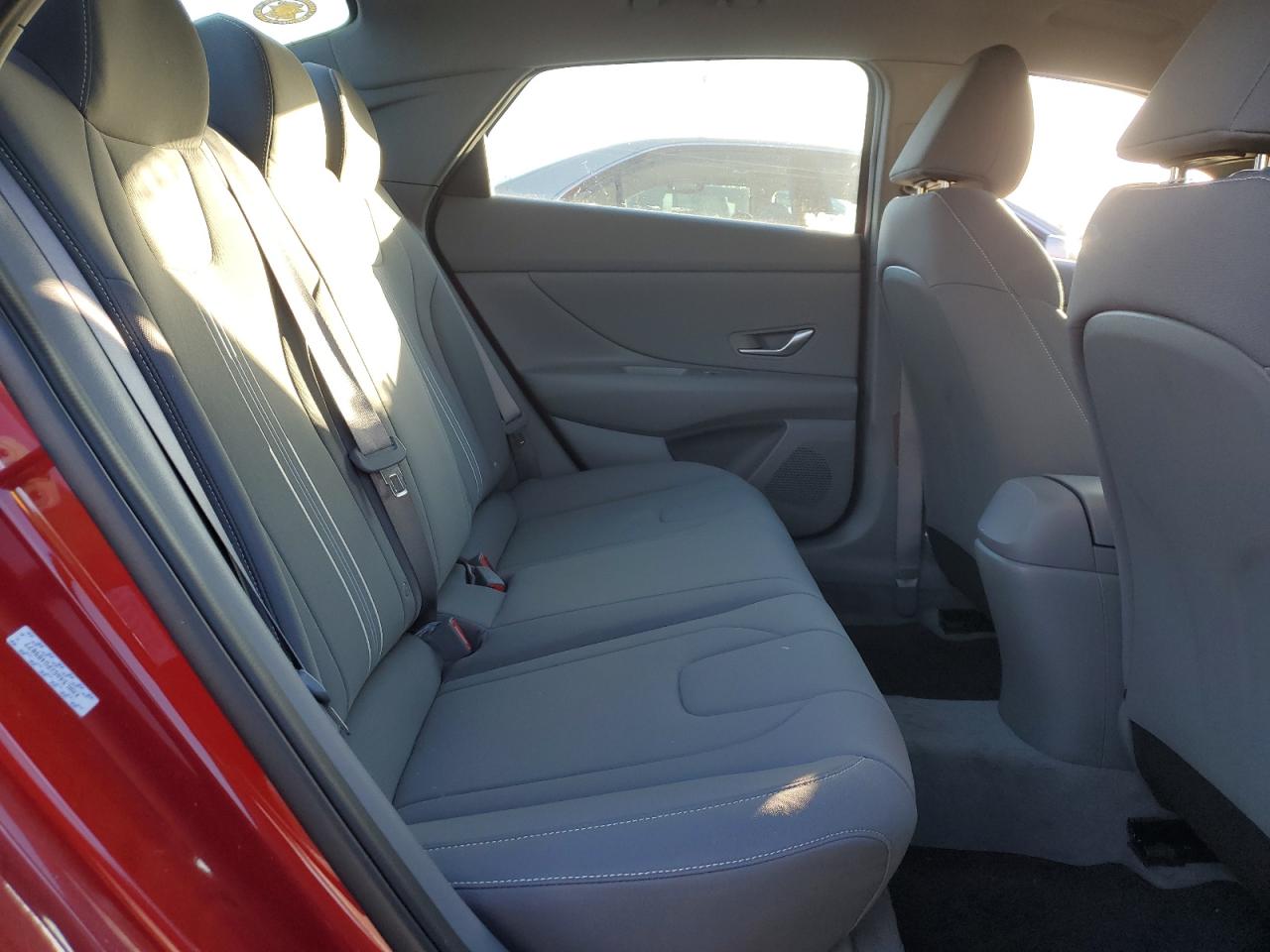2023 Hyundai Elantra - Image 10