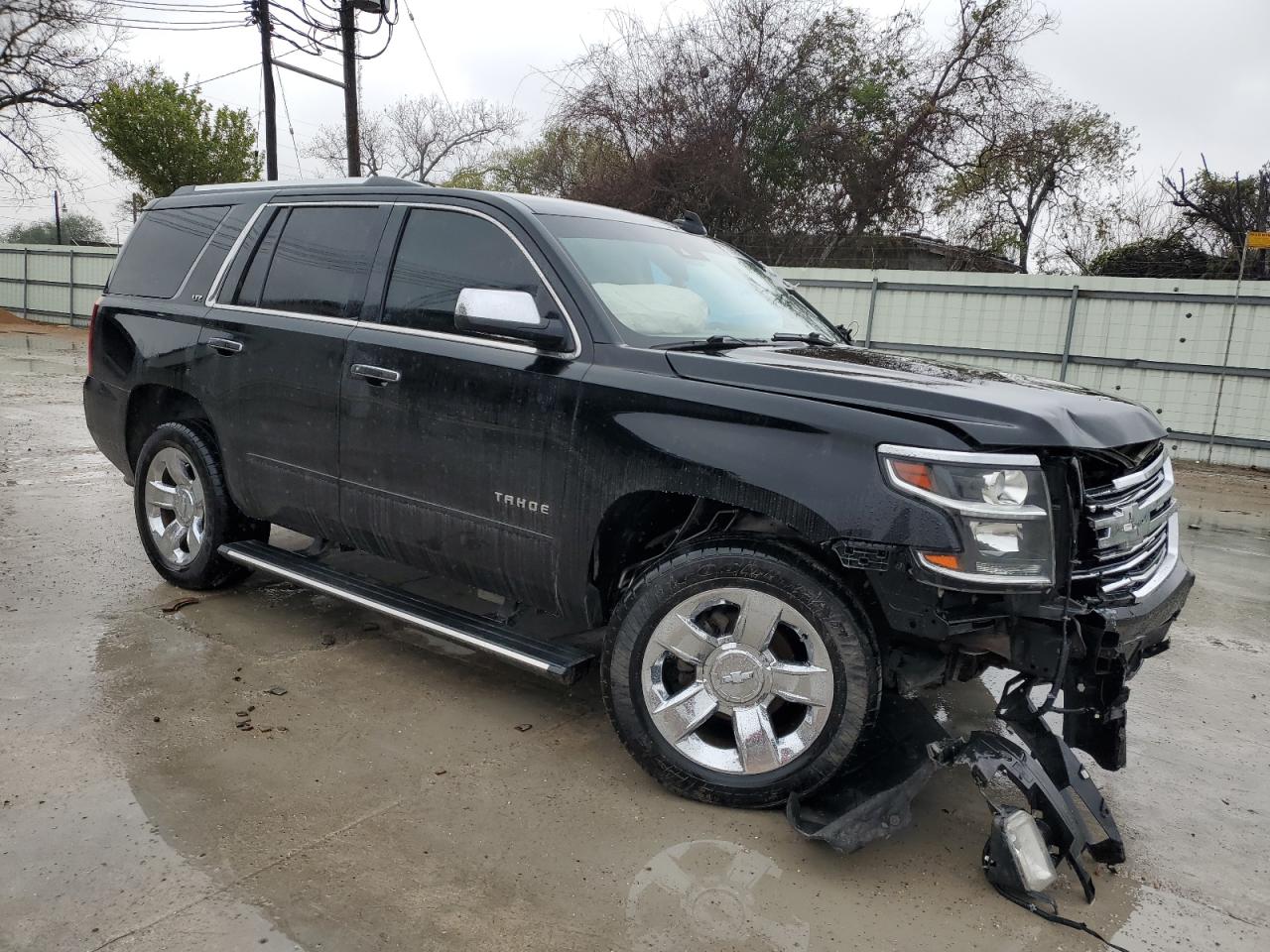 2015 Chevrolet Tahoe - Image 4