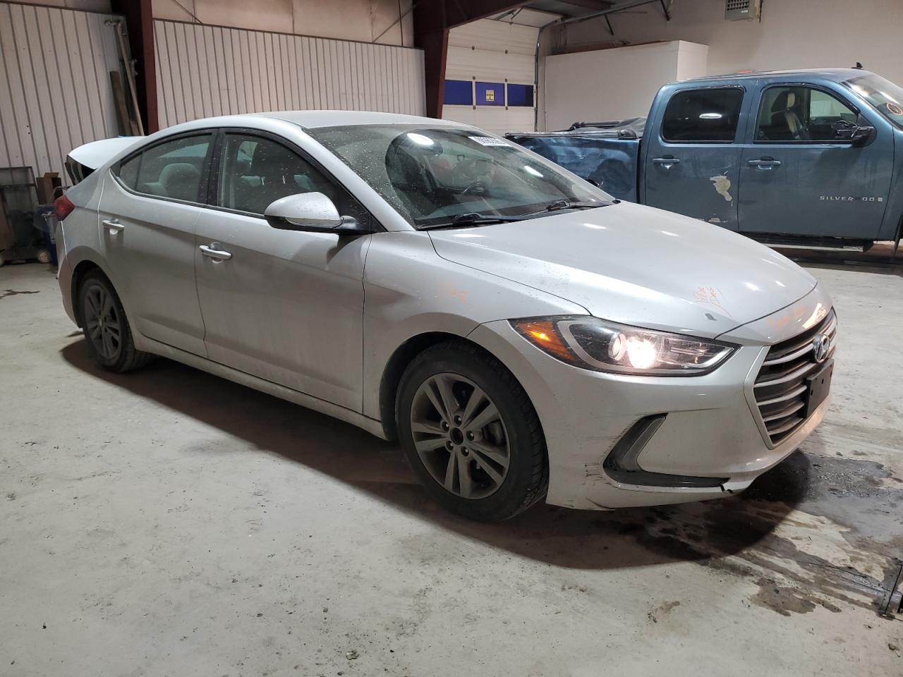 2017 Hyundai Elantra - Image 4