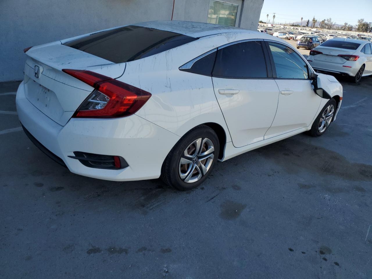 VIN 2HGFC2F58GH514816 2016 HONDA CIVIC no.3