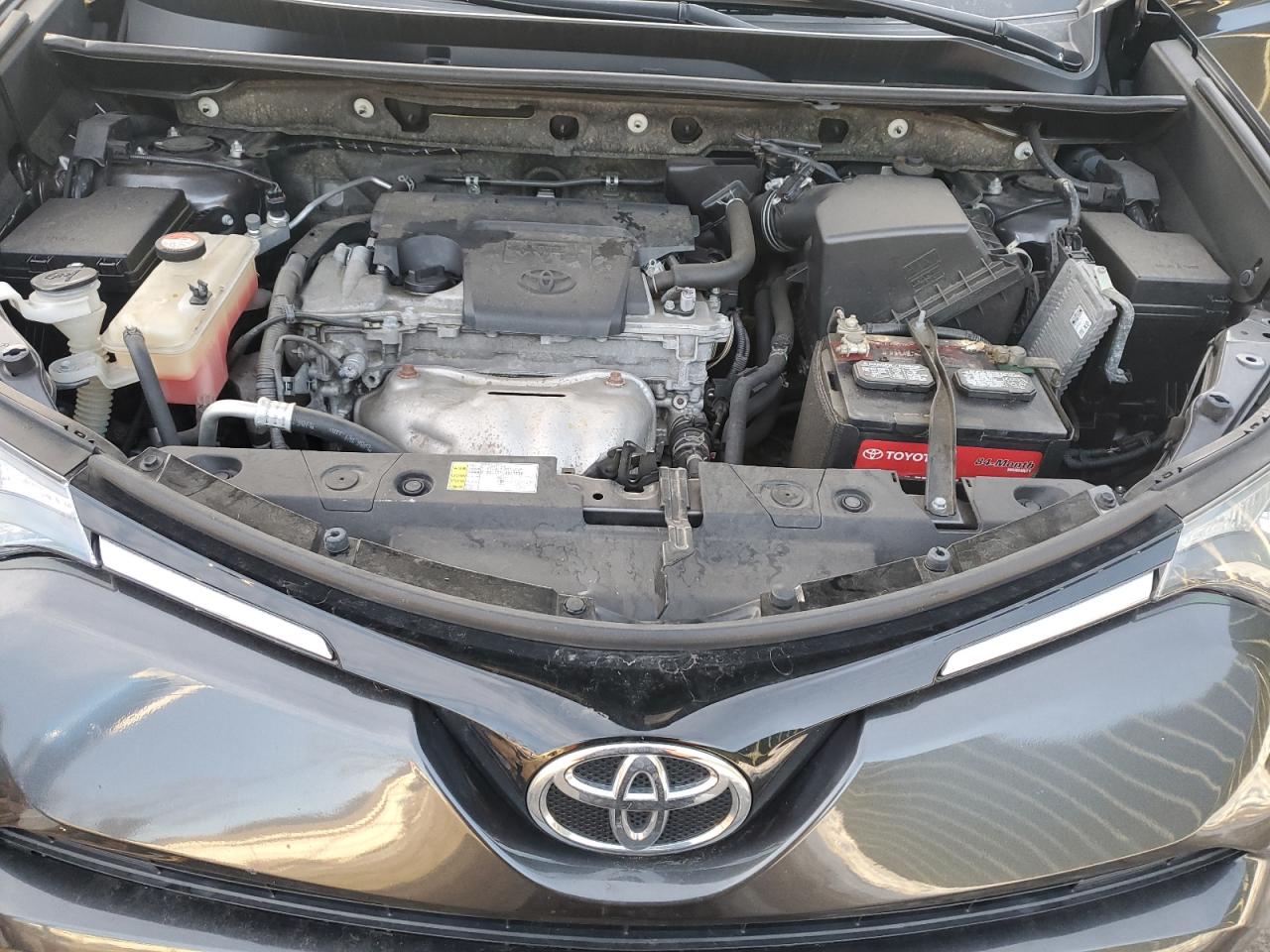 2016 Toyota RAV 4 - Image 12