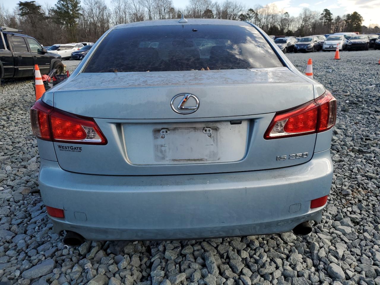 2012 Lexus IS - Image 6