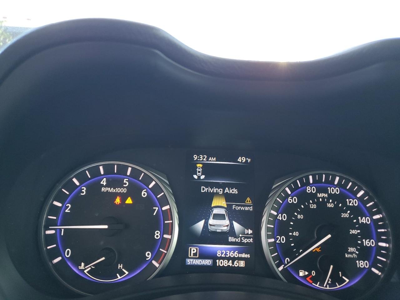 2019 Infiniti Q60 - Image 9