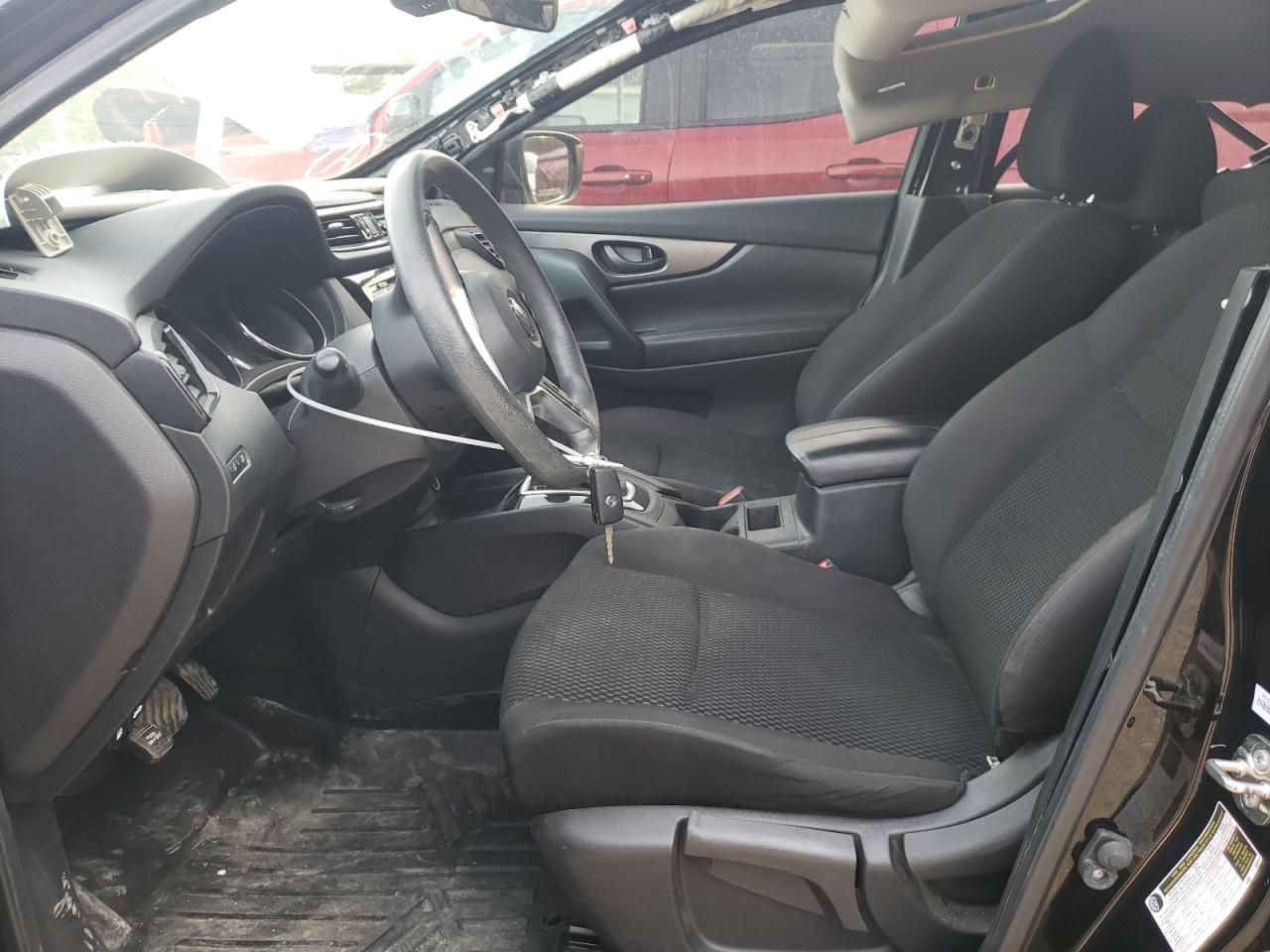 2021 Nissan Rogue - Image 7