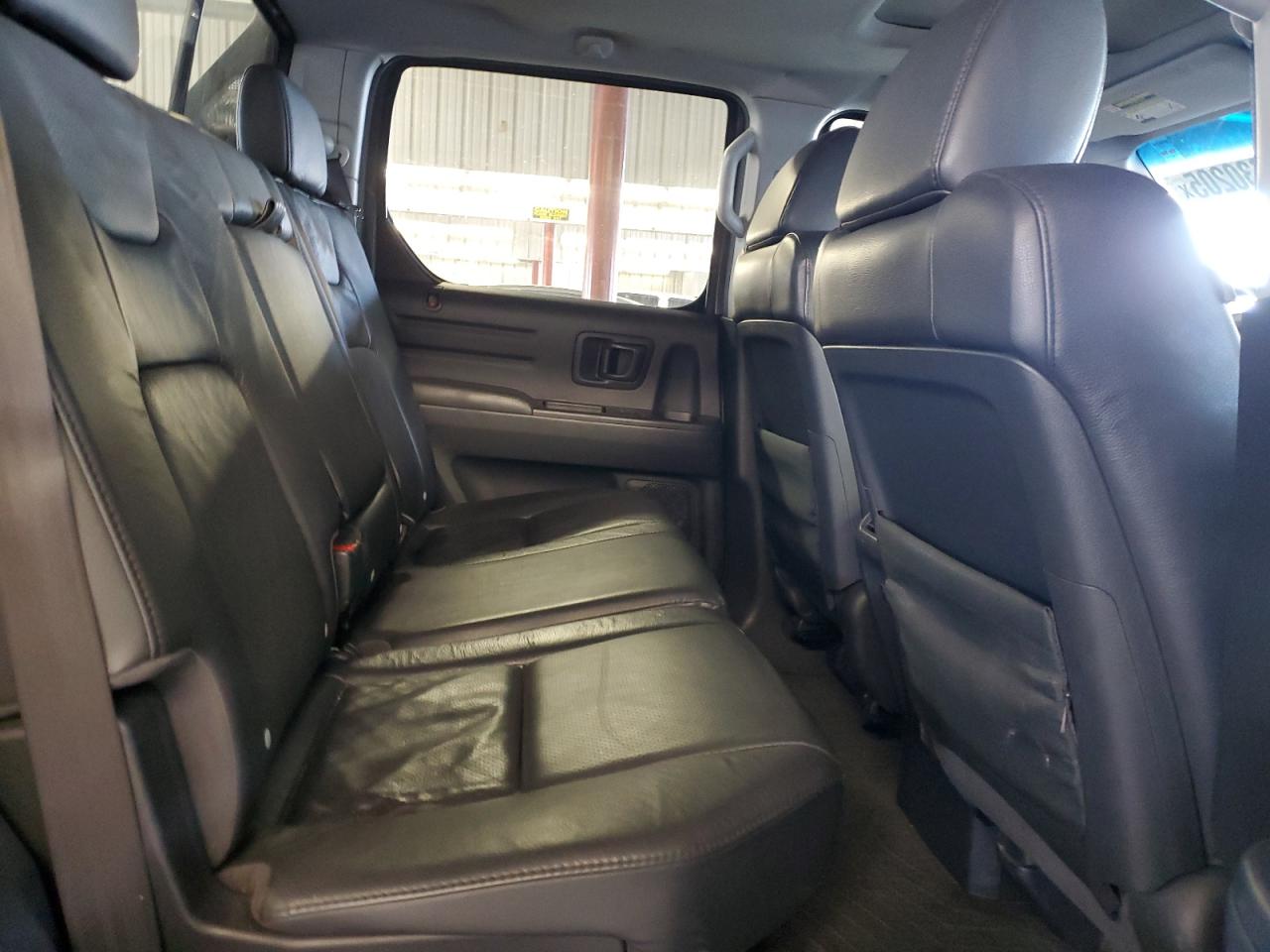 2010 Honda Ridgeline - Image 10