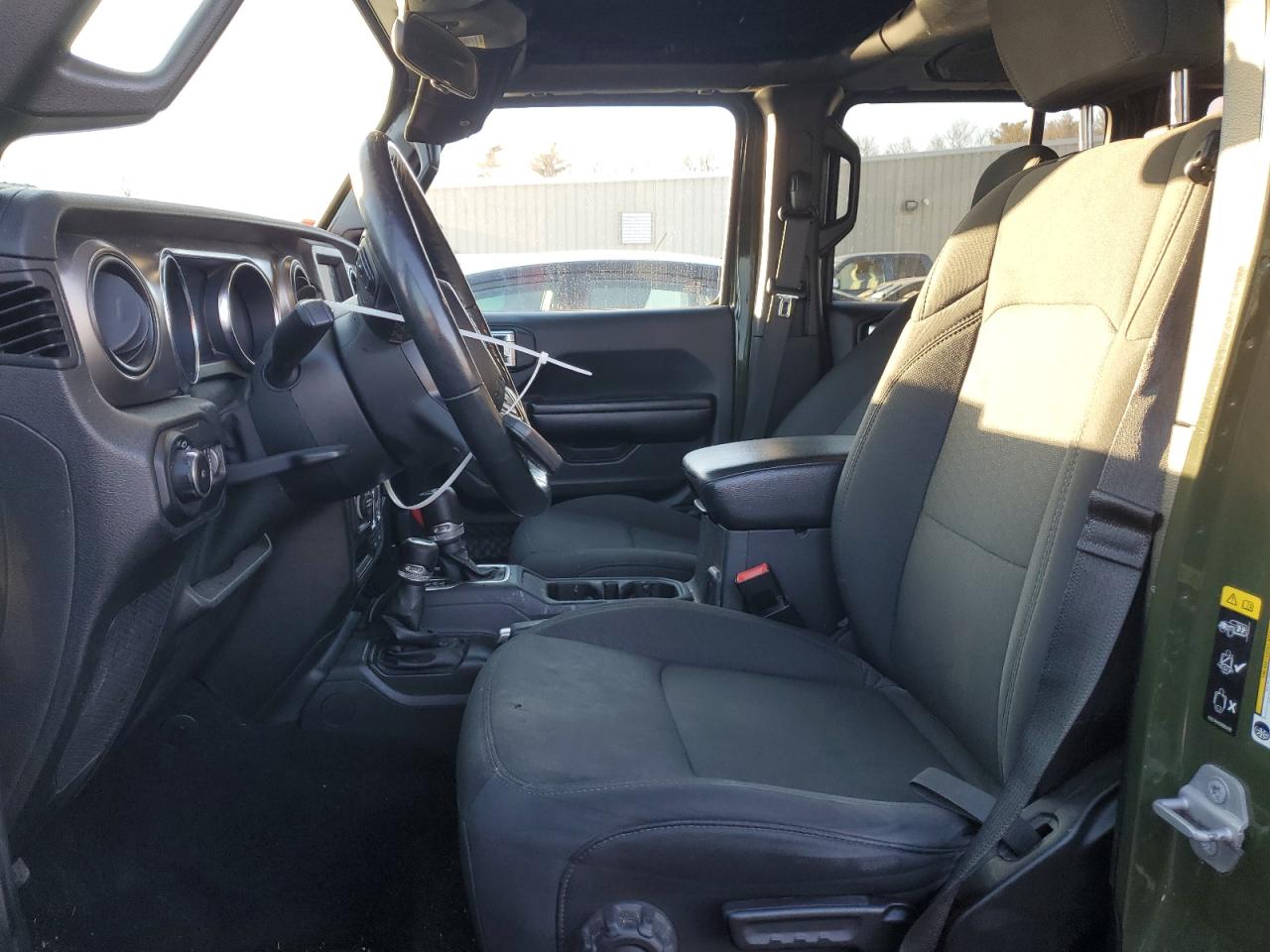 2020 Jeep Wrangler - Image 7