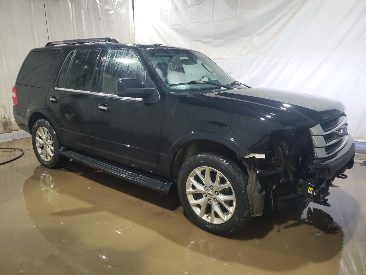 2017 Ford Expedition - Image 4