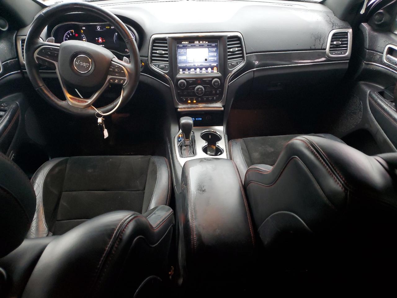 2017 Jeep Grand Cherokee - Image 8