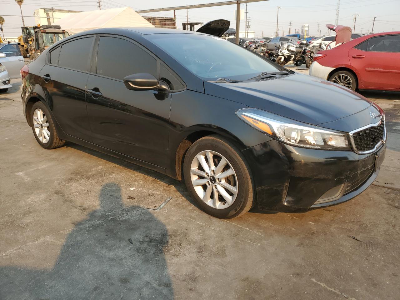 VIN 3KPFL4A75HE014158 2017 KIA FORTE no.4