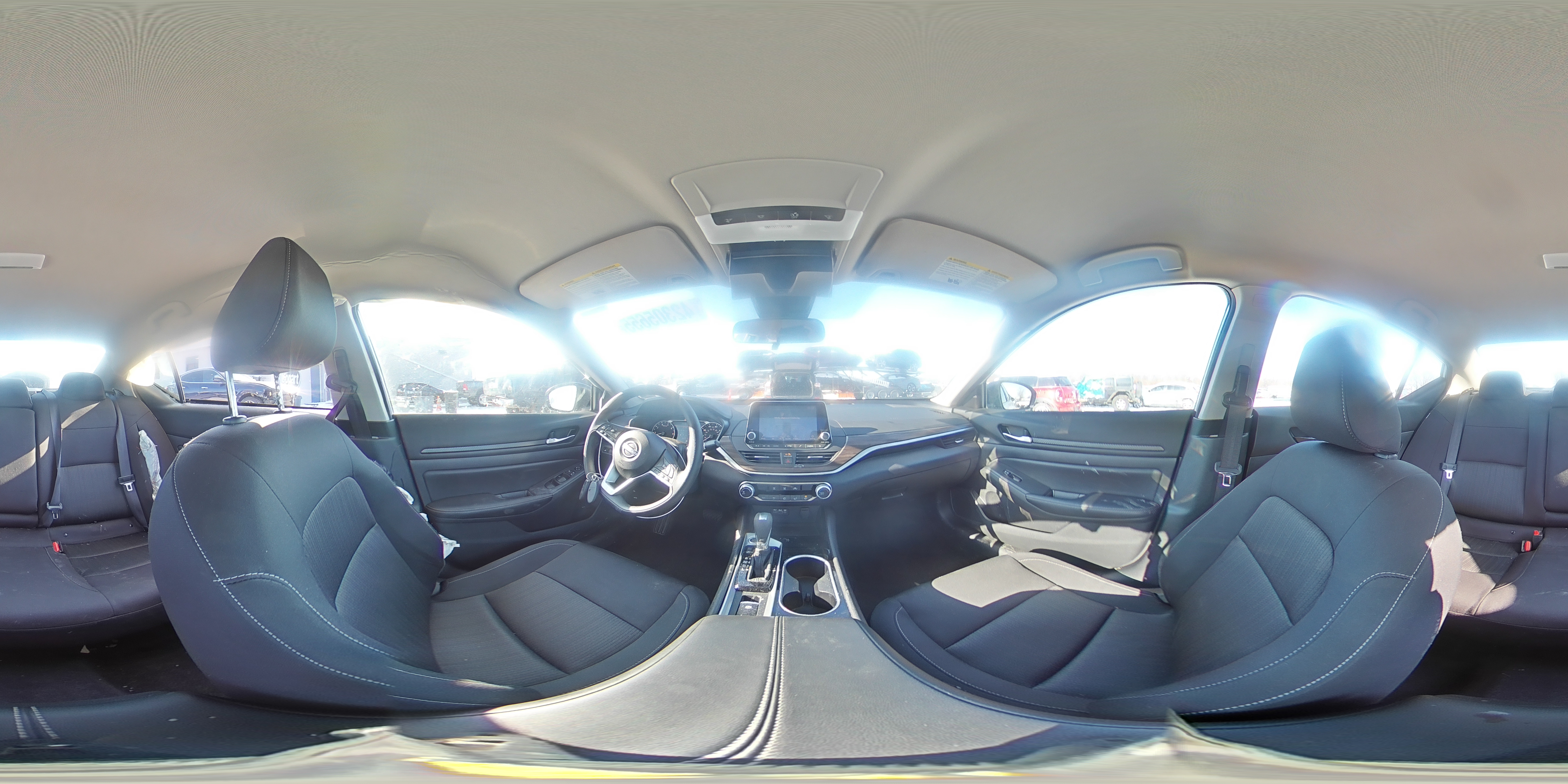 2024 Nissan Altima - Image 15