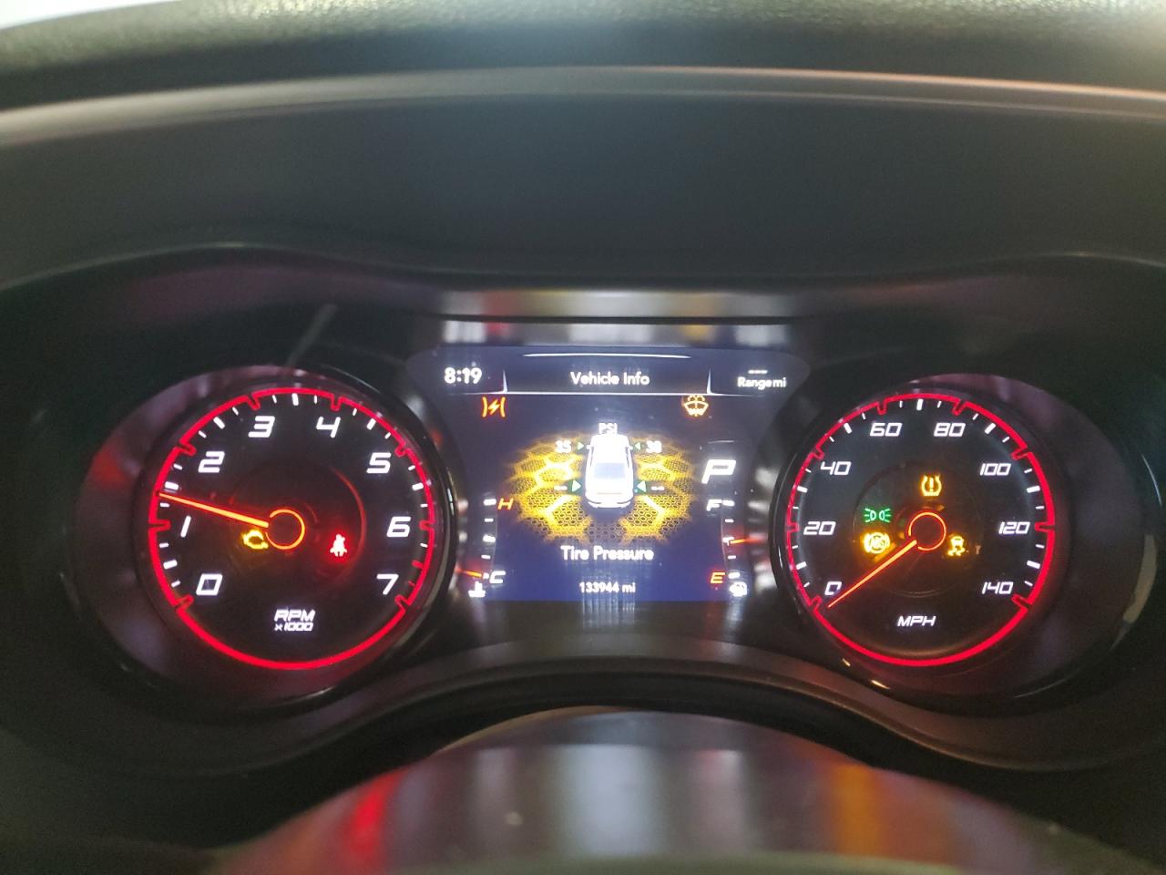 2019 Dodge Charger - Image 9