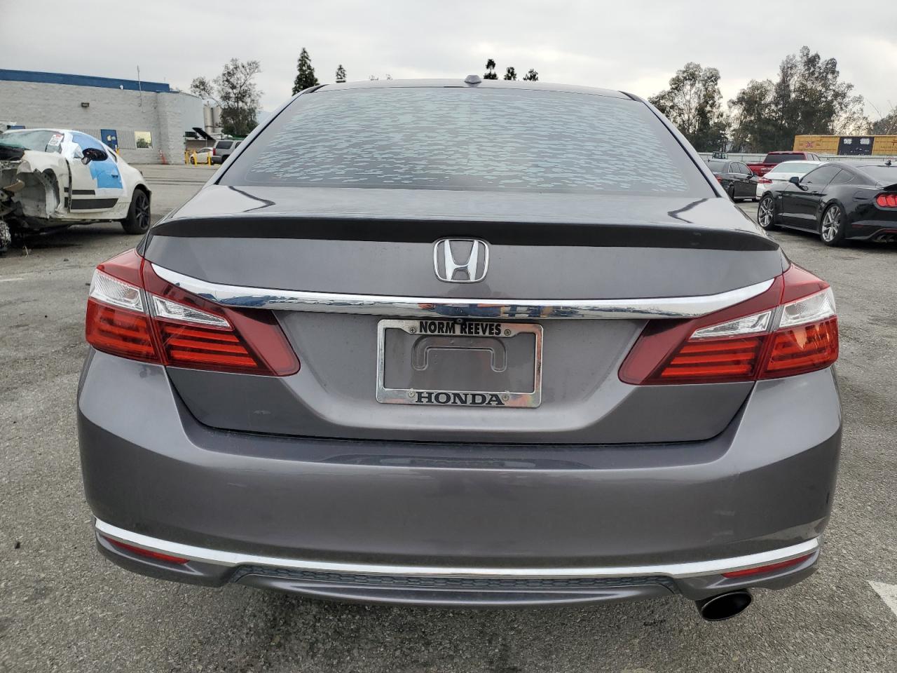 2016 Honda Accord - Image 6