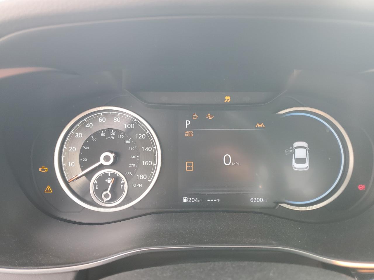 2024 Genesis G70 - Image 9