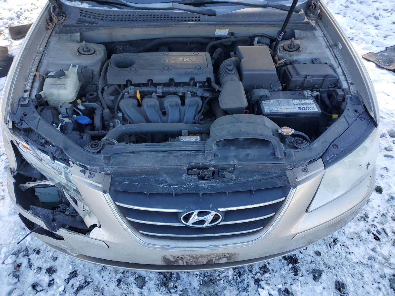 2009 Hyundai Sonata - Image 13