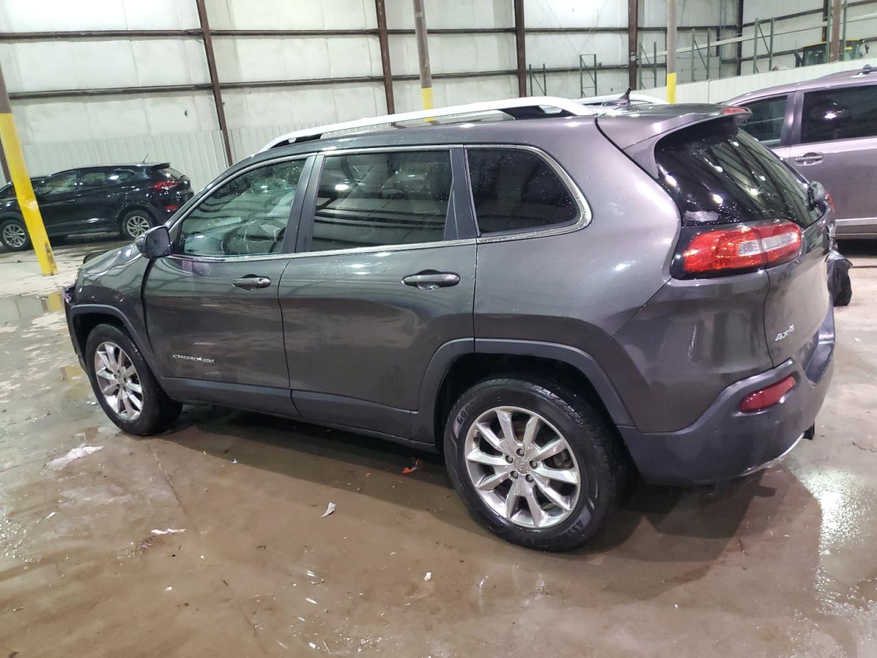2014 Jeep Grand Cherokee - Image 2