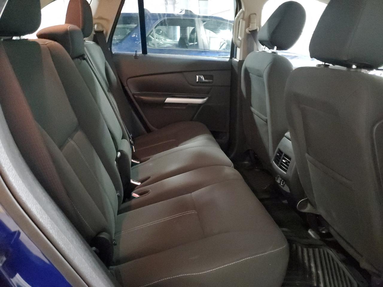 2014 Ford Edge - Image 12