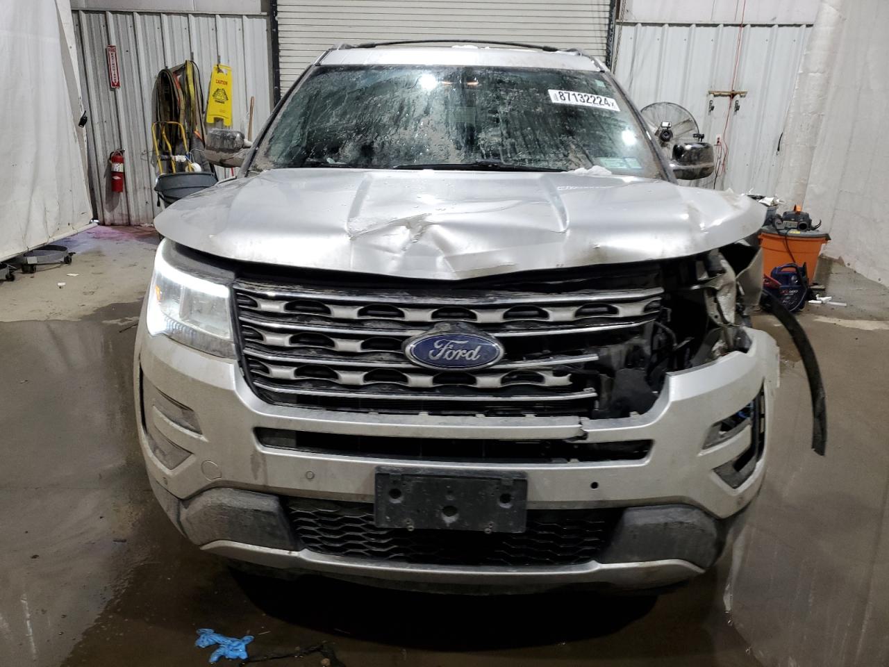 2017 Ford Explorer - Image 5