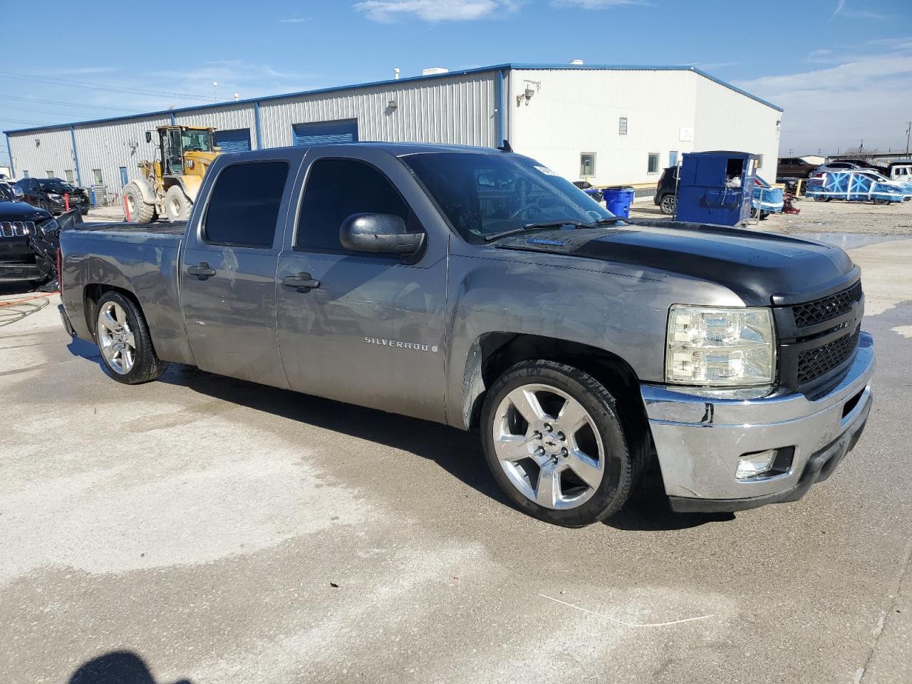 2008 Chevrolet Silverado - Image 4