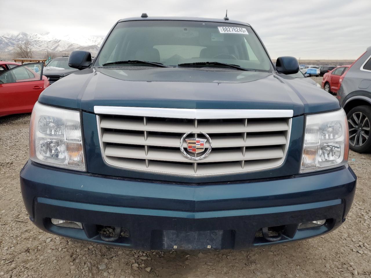 2005 Cadillac Escalade - Image 5
