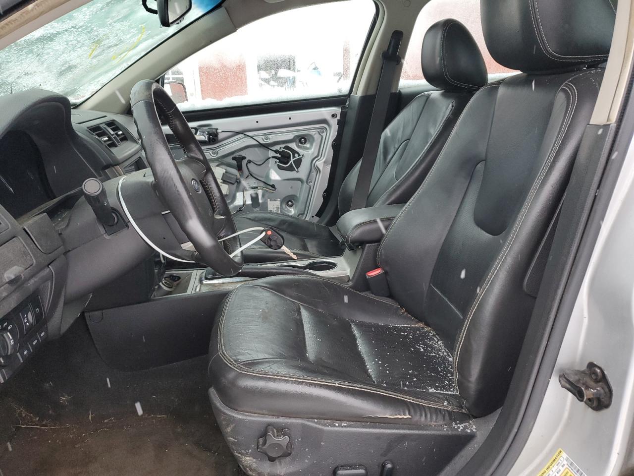 2010 Ford Fusion - Image 7