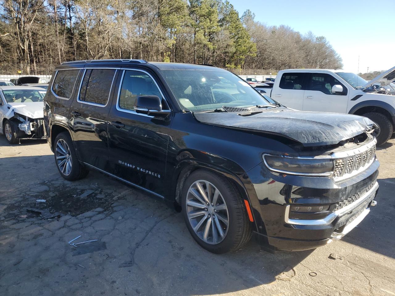 2022 Jeep Grand Wagoneer - Image 4
