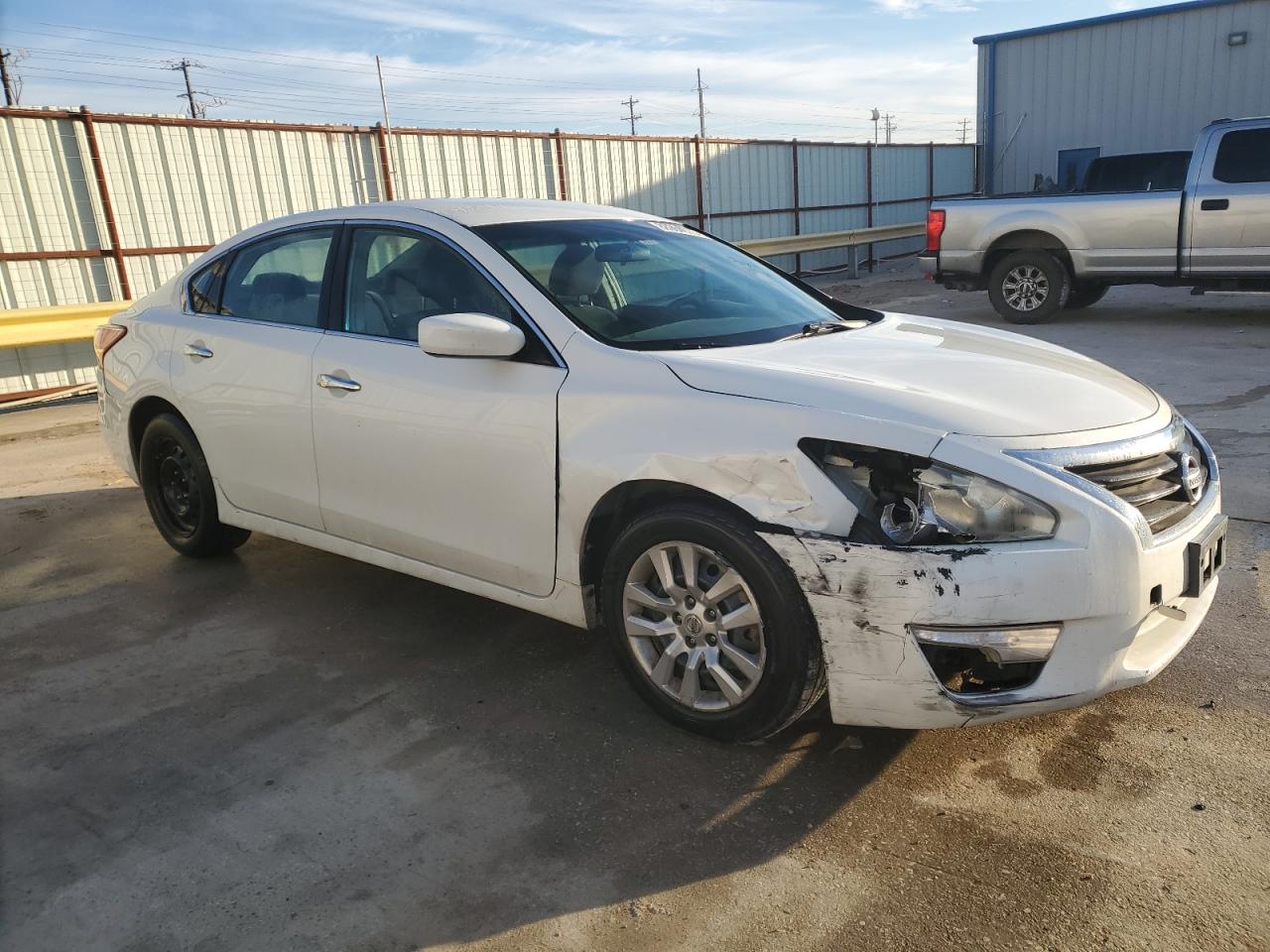 2013 Nissan Altima - Image 4