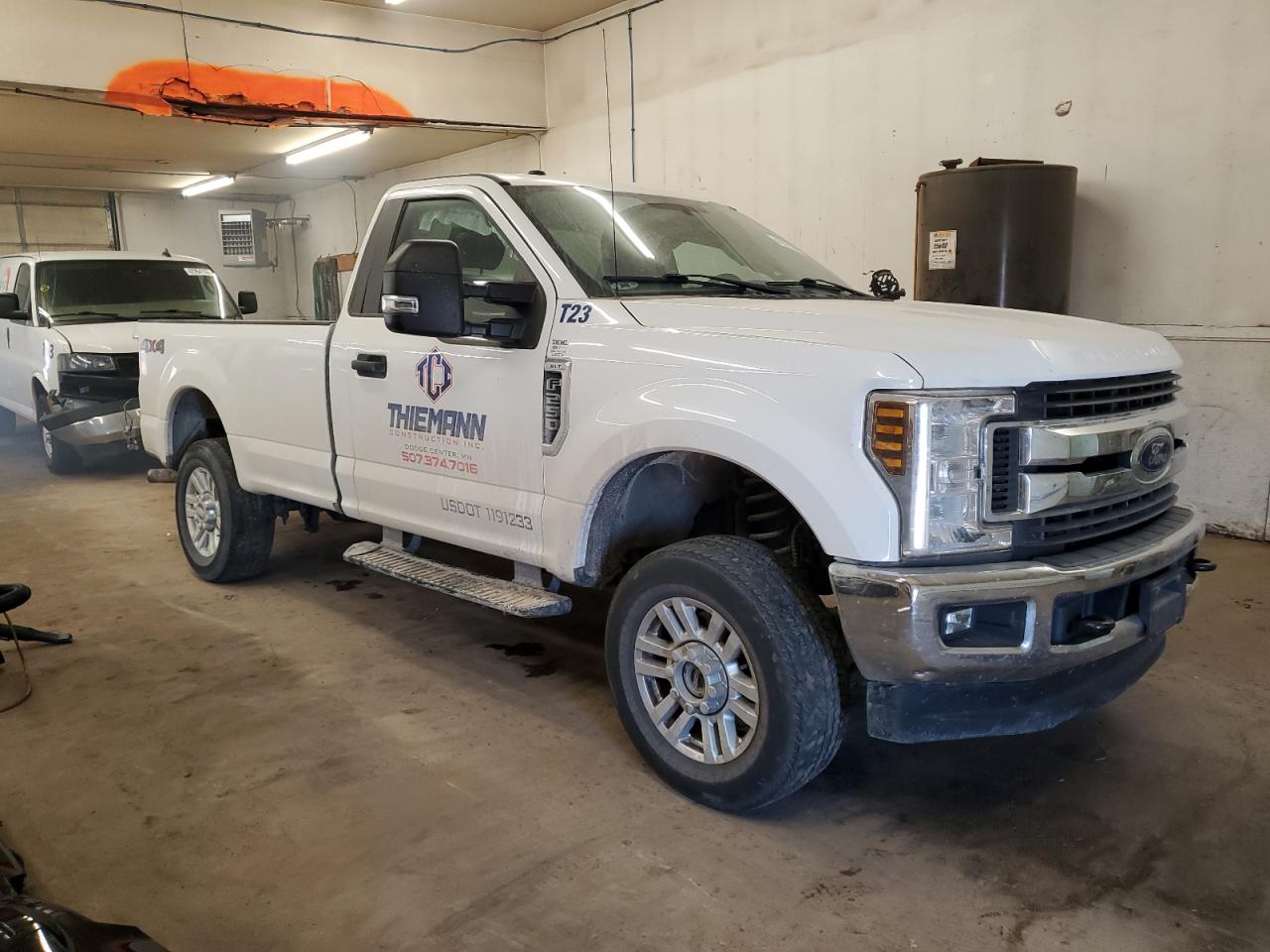2019 Ford F250 - Image 4