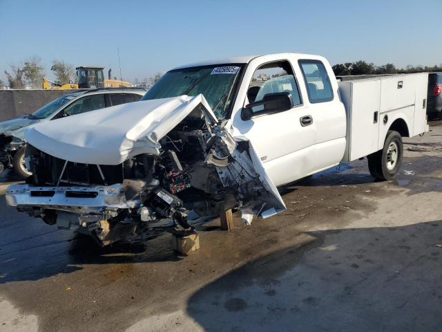 2006 Chevrolet Silverado C2500 Heavy Duty