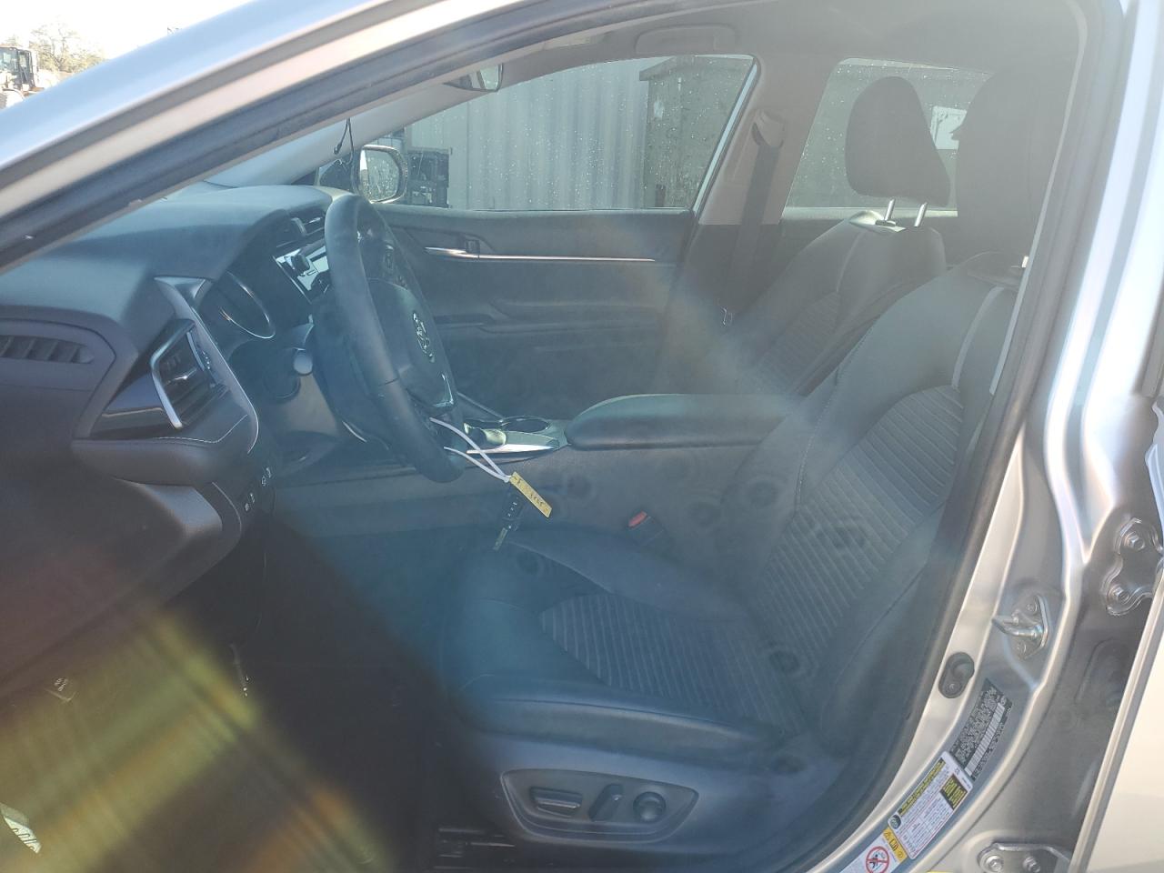 2019 Toyota Camry - Image 7
