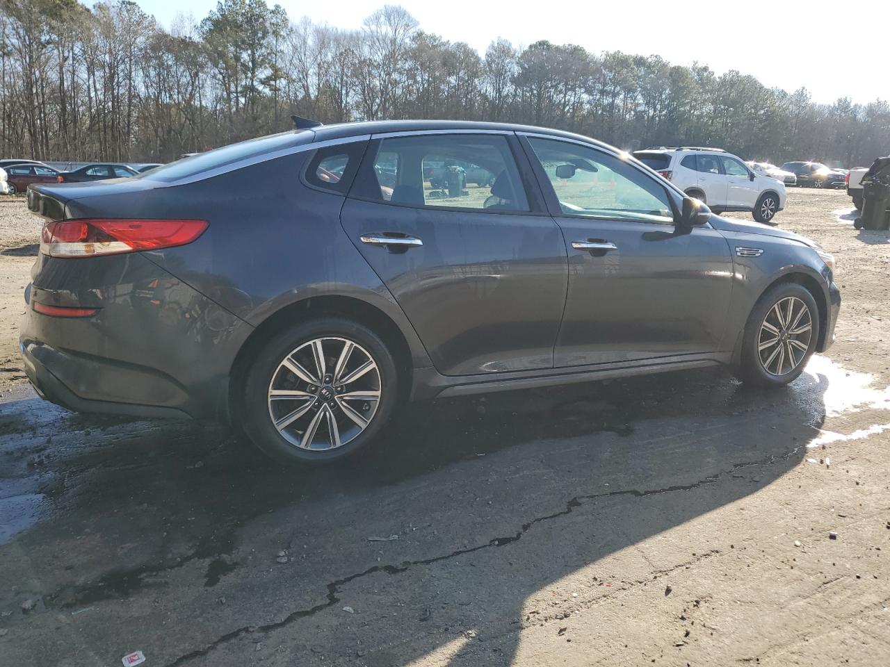 2019 Kia Optima - Image 3