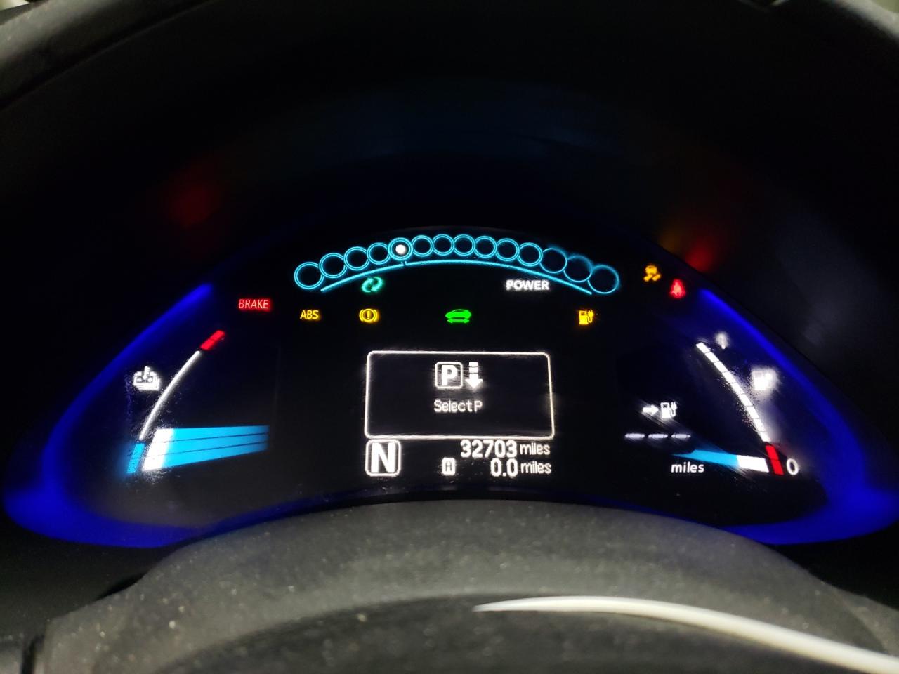 2016 Nissan Leaf - Image 9
